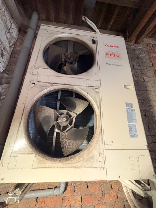 Maintenance Lille Pac + clims groupe extérieur ouvert